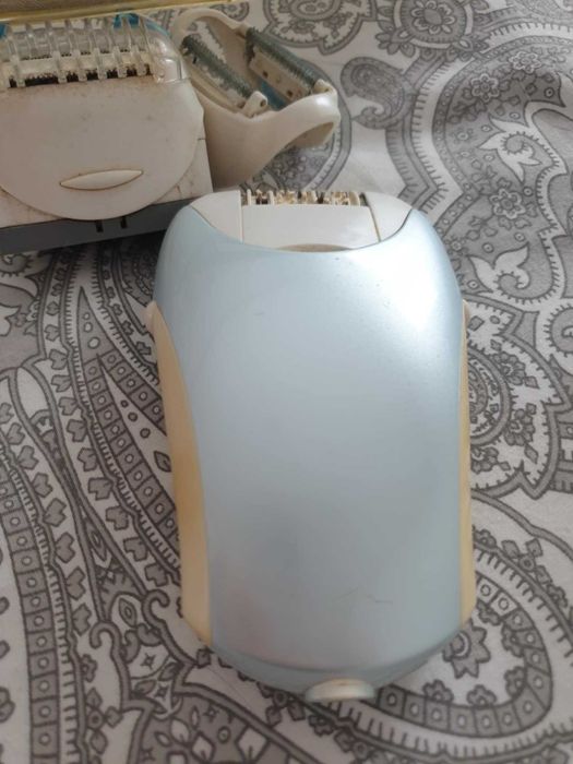 Depiladora Braun, completa