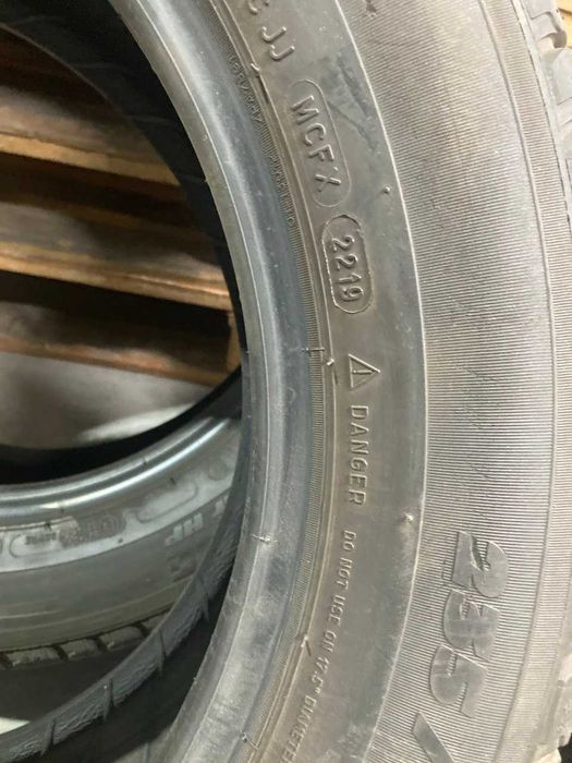 Michelin Latitude Tour HP 235/55 R17 — комплект 4 літніх шин преміум-класу, 4-5 мм