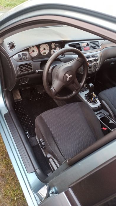 Mitsubishi Lancer 9