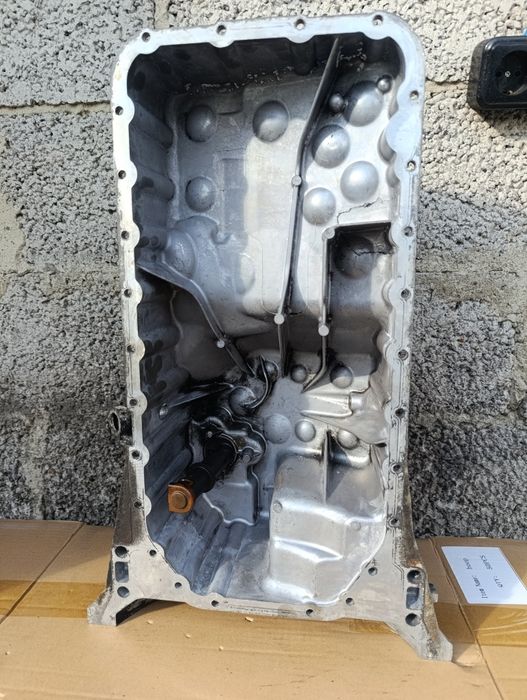 Піддон поддон 2.2 CDI om646 R6460141402 Mercedes w203 w211 C220