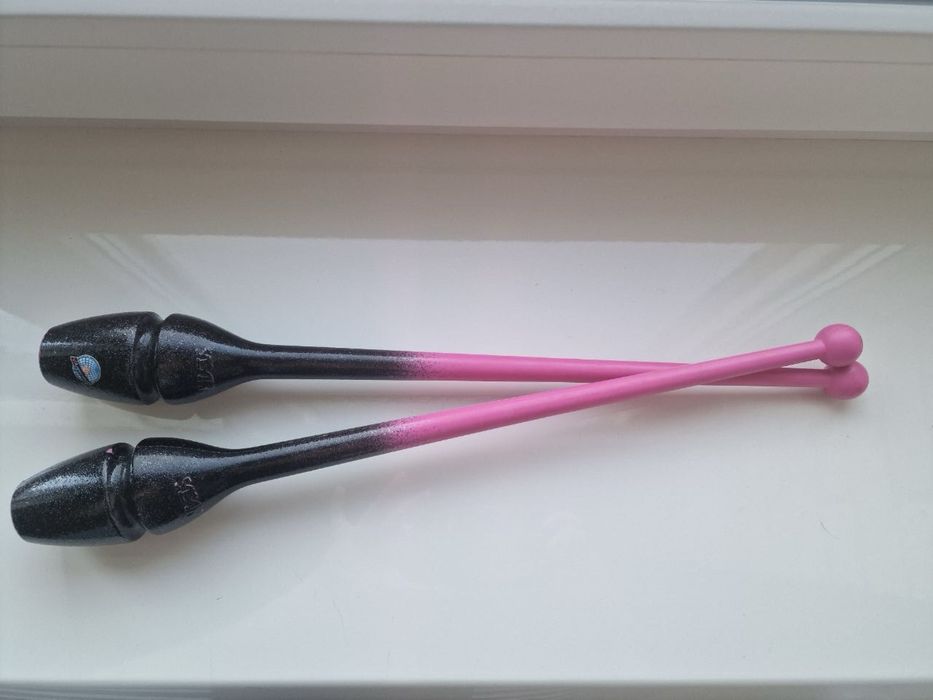 Булави Sasaki для художньої гімнастики 44 см