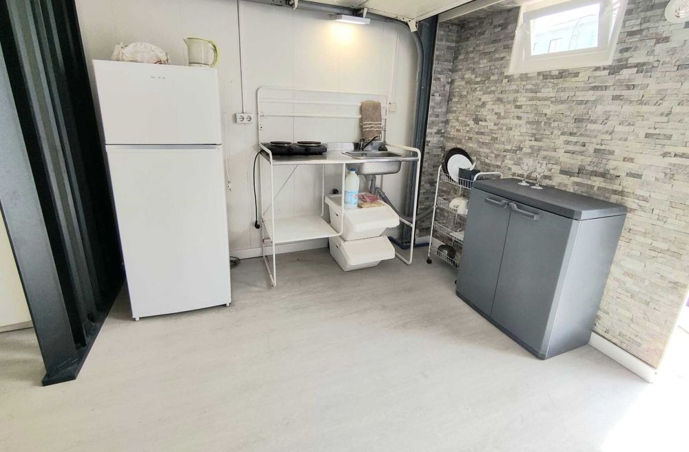 Quarto p/ Solteiro ou Casal São Mamede Infesta REF.Q6)