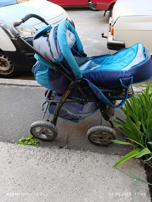 Коляска дитяча. Дитяча коляска