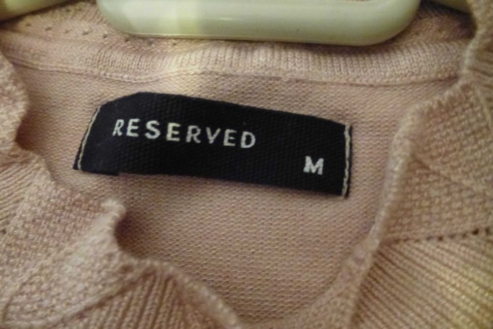 Sweter z dekoracyjną stójką Reserved róż rozm. M, NOWA