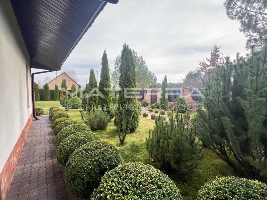 Дзвінкове продам будинок 260 м2. З власним Озером! Топ локація!