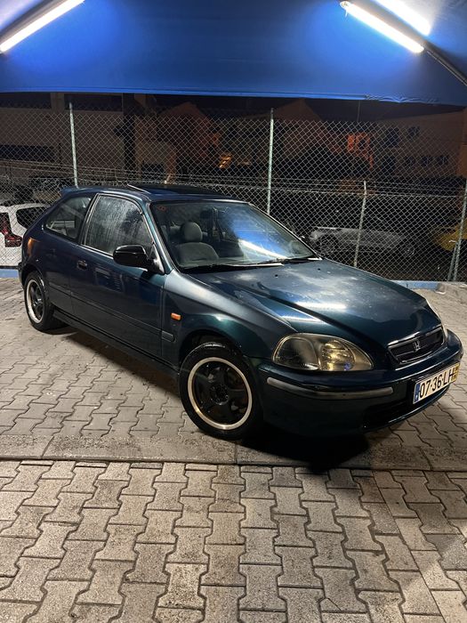 Honda Civic 1.5 i LS – Económico e Fiável