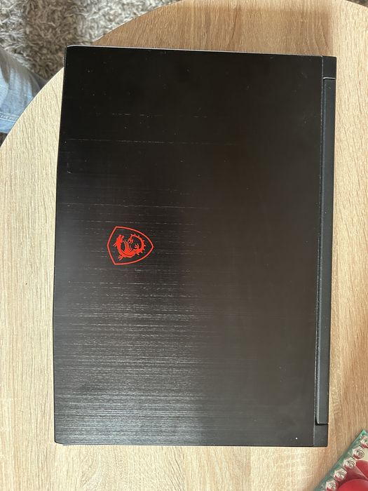 Sprzedam laptop MSI