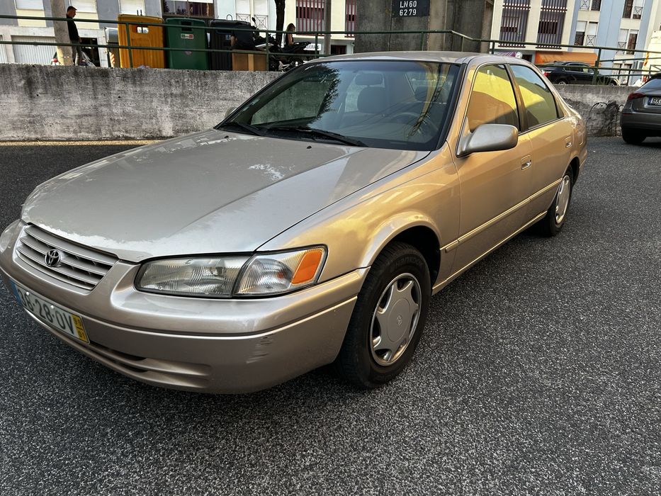 Toyota Camry 2.2