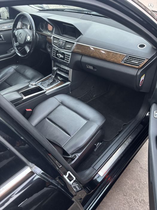 Mercedes E200 | W212 | 2010 | Automat