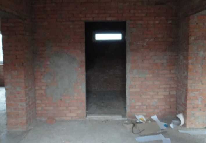 Продаж будинку, земельної ділянки