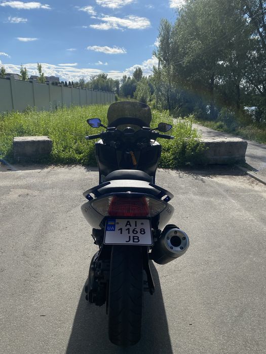 Yamaha T-Max 500 2011