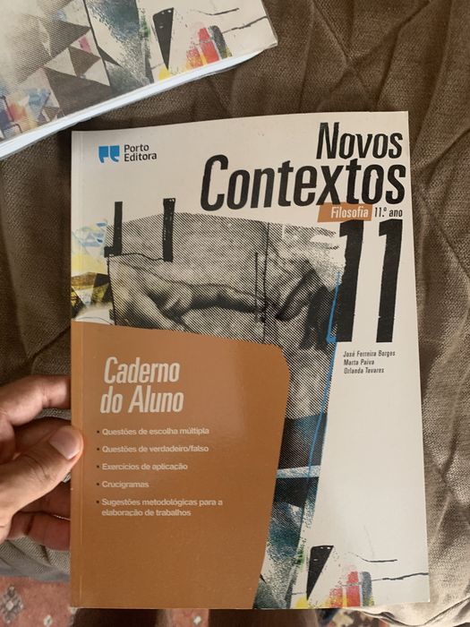 Novos Contextos Filosofia 11ºano