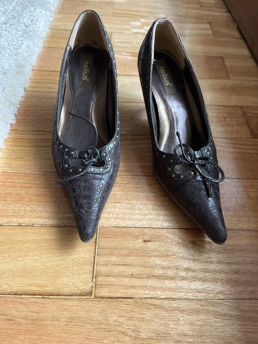 Sapatos Hellius 37 como novos