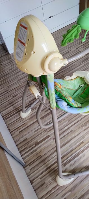 Huśtawka bujak Fisher-Price na baterie