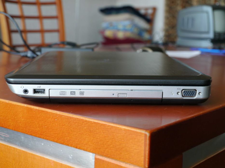 Laptop Dell Latitude E5520