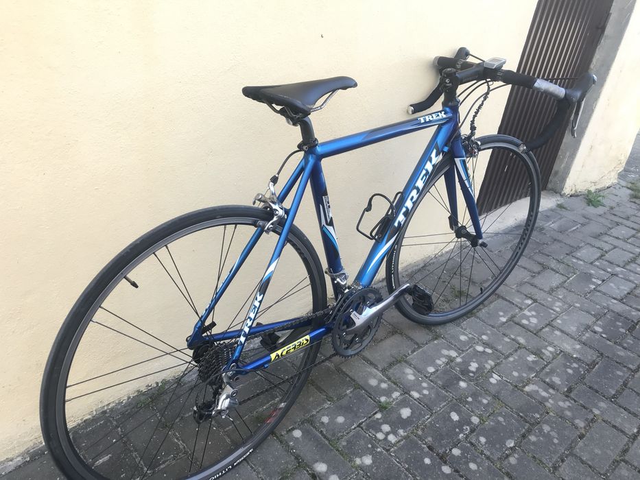 Bicicleta de estrada Trek