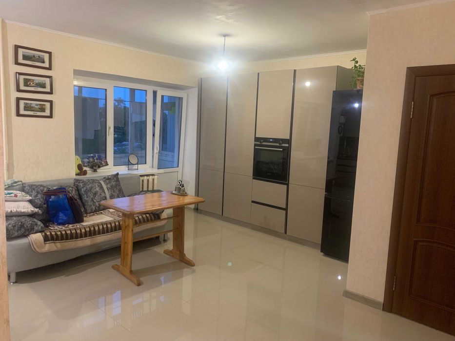 Здам Частину квартири. ЕВРОремонт. Рн ЦЕНТР. 4999 за все