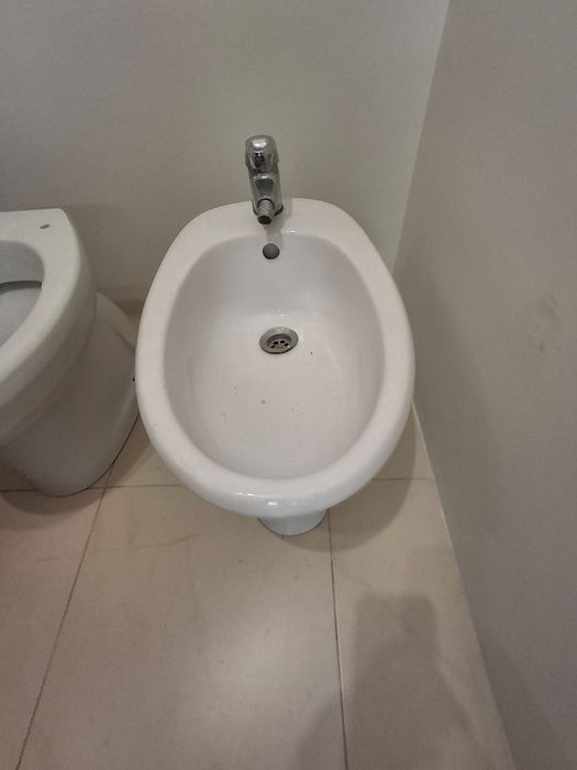 Louça casa de banho