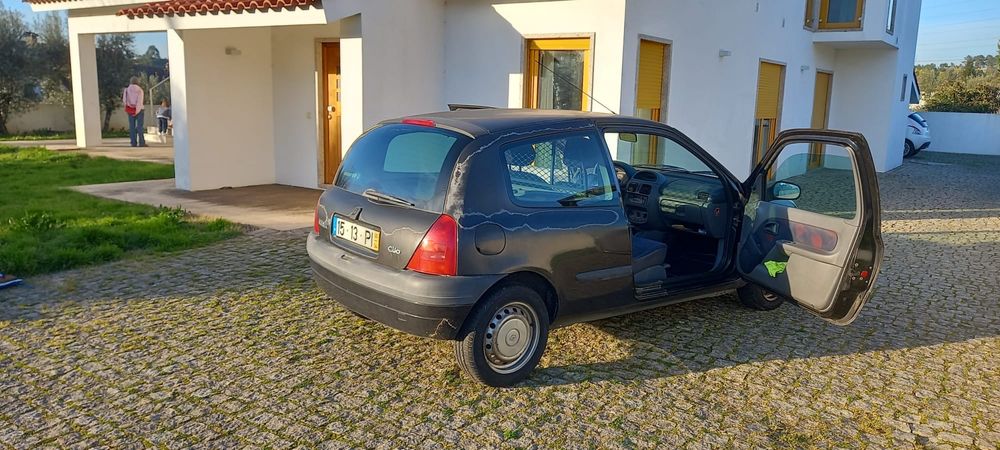 Renault Clio II 1.9 Diesel ano 2000