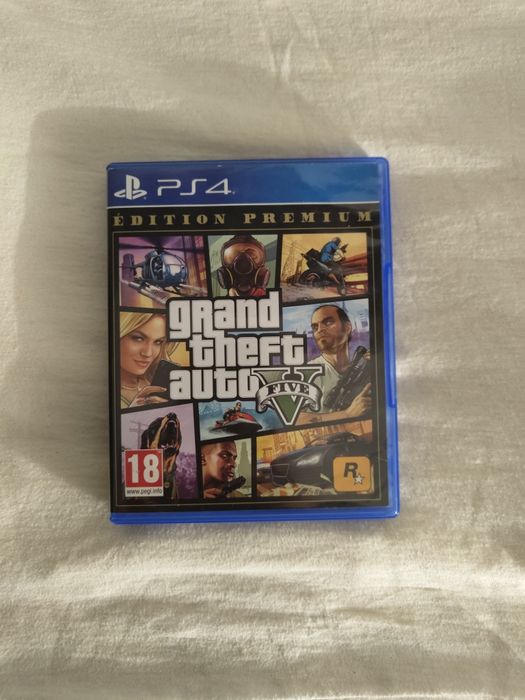 GTA V - PlayStation 4 (Édition Premium)