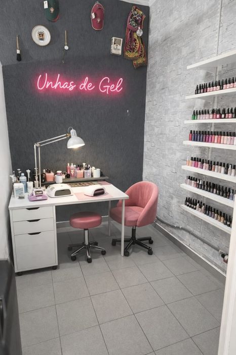 Arrendo Espaço em Barbearia