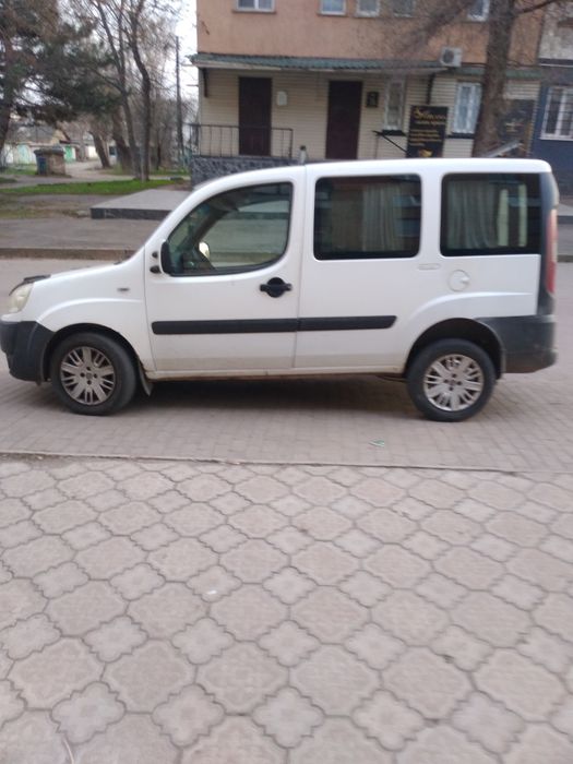 Продам ФИАТ ДОБЛО 2008Г