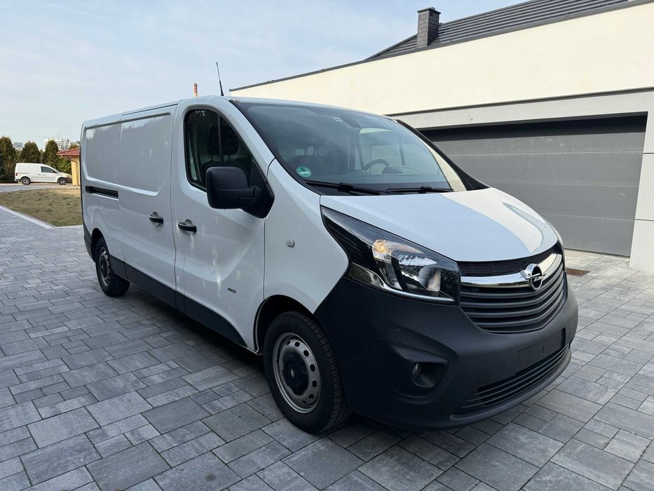 Opel Vivaro 1.6 CDTI 120KM 2017 L2H1 Klima 3-osobowy GWARANCJA F-VAT