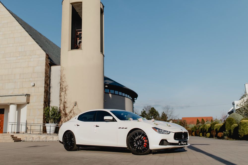 Maserati samochód auto do ślubu wesele Kraków białe WOLNE TERMINY 2026