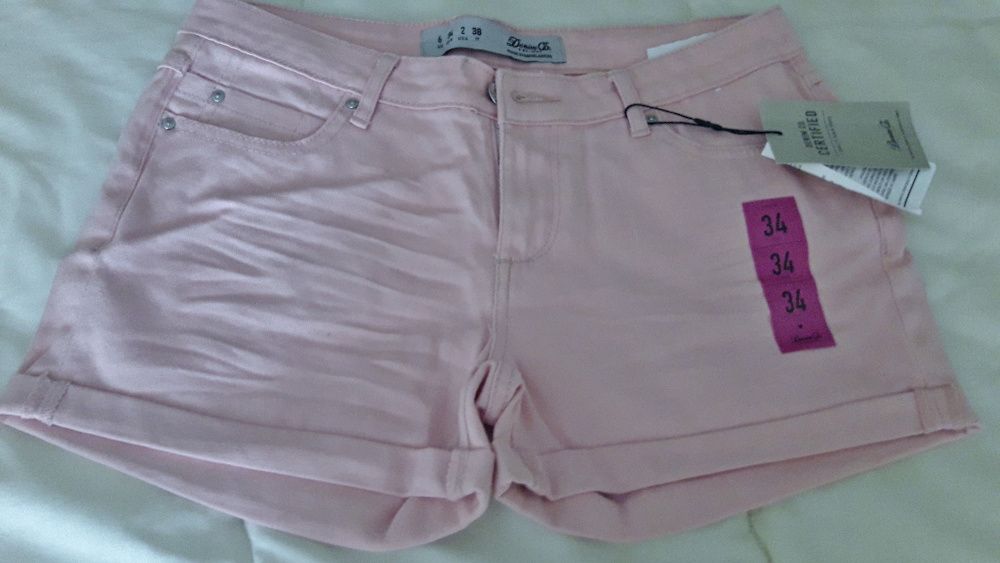 Calções ganga rosa claro - NOVOS!