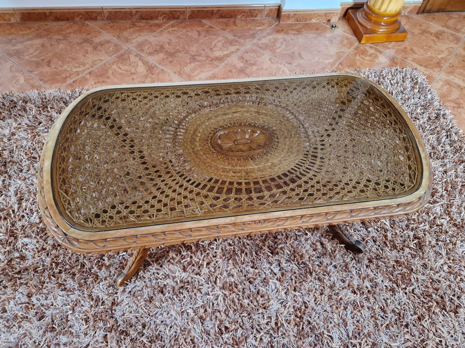 Mesa sala de estar antiga
