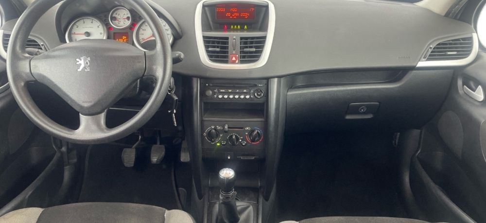 Peugeot 207 SW 1.4 (GARANTIA 18 MESES) Aceita-se mota ou carro de retoma (Leia o anuncio todo)