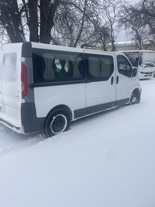 Продам Trafik 2.0 довга база