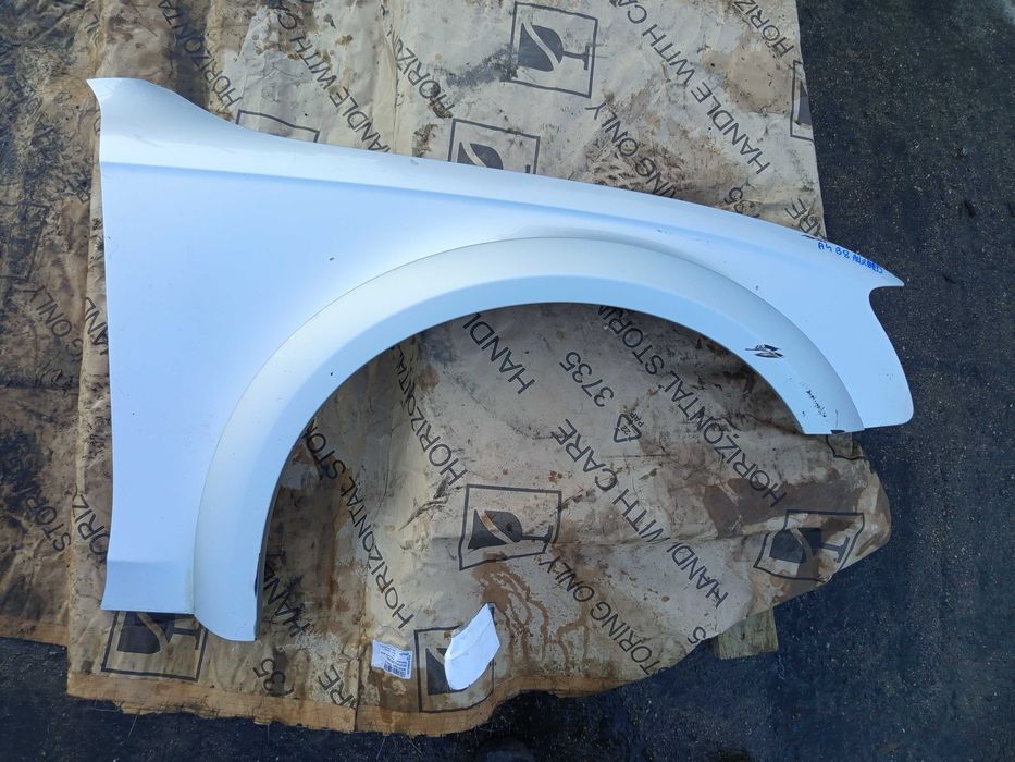 Błotnik Prawy Przedni Przód AUDI A4 B8 Allroad