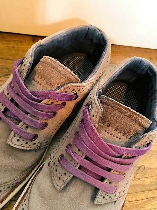 Tenis marca Ted Baker
