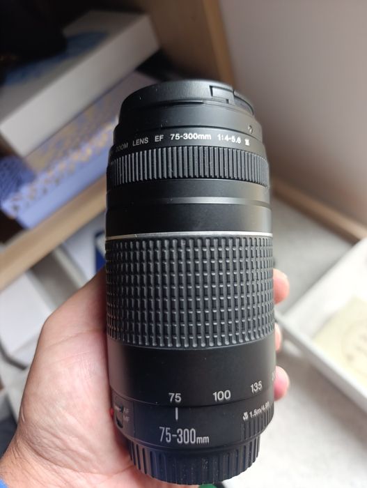Lente Canon 75-300