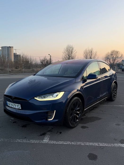 Tesla Model X 2016