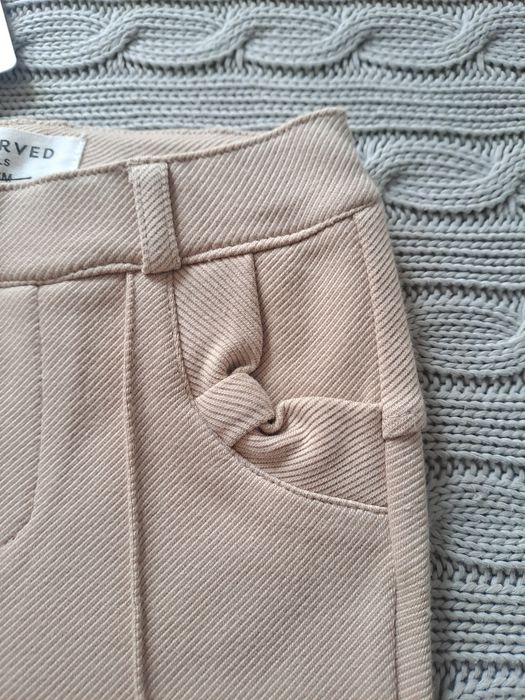 Eleganckie spodnie dziewczęce RESERVED rozm. 92