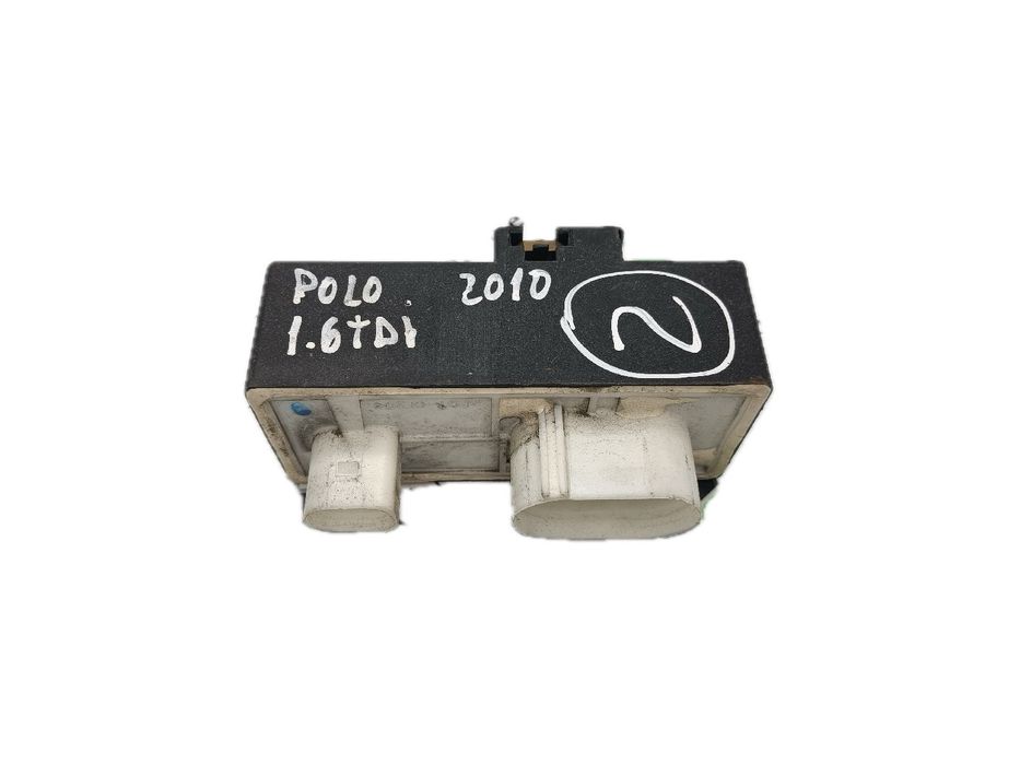 Centralina / módulo pré aquecimento de água VOLKSWAGEN Polo (6R, 6C)