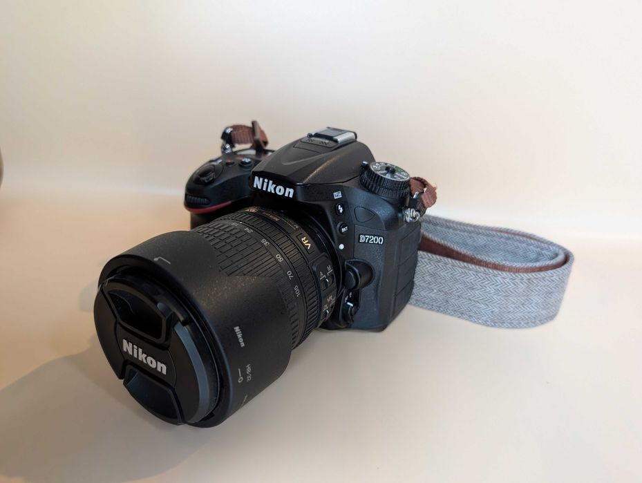 Nikon D7200 + Nikkor 18-105