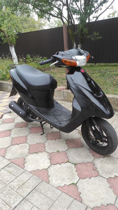 Suzuki lets  3  new бабочк