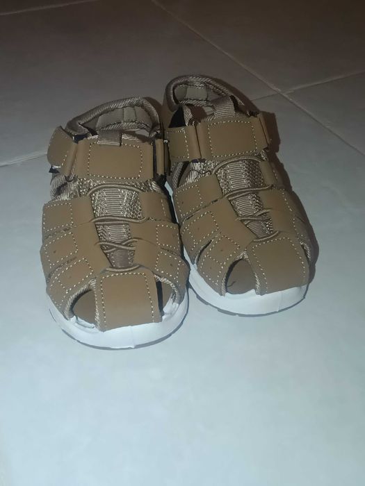 Sandálias menino n'26 novas