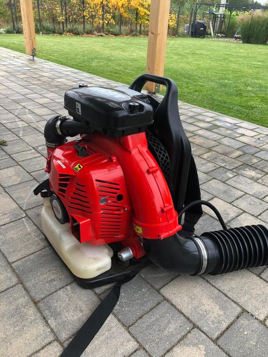 Dmuchawa spalinowa plecakowa HECHT 972 PROFI