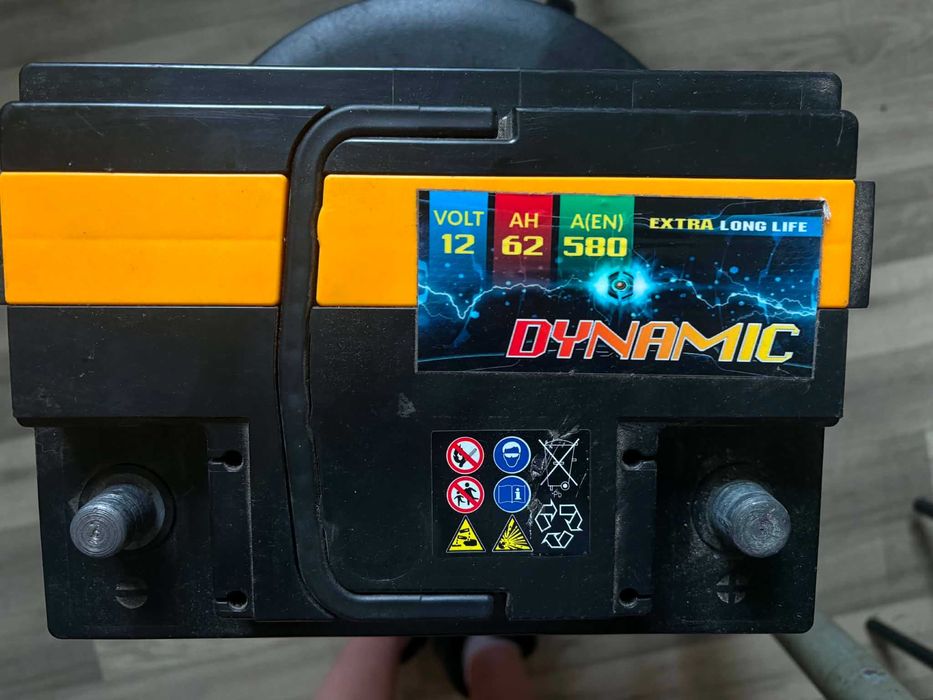 Akumulator samochodowy