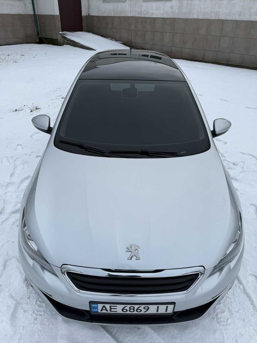 Peugeot Пежо 308 SW 2016