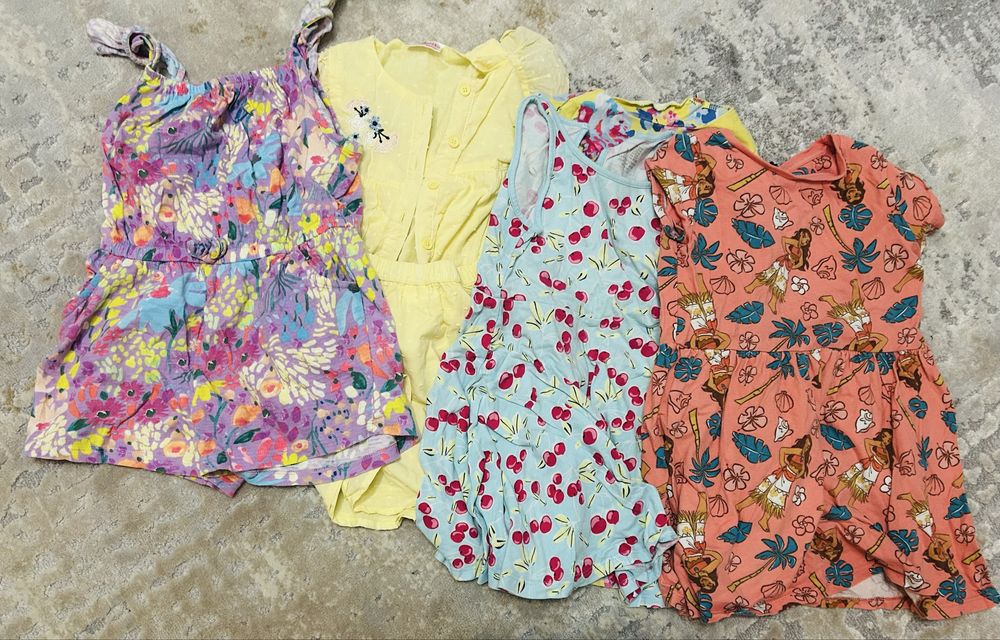 Поаття для дівчинки 3 роки