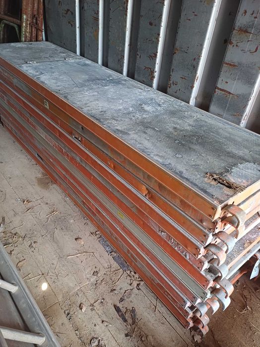 Rusztowanie, blaty, Podesty,  komunikacje