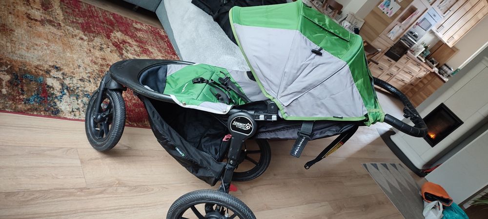 Sprzedam wózek Baby Jogger Summit X3.