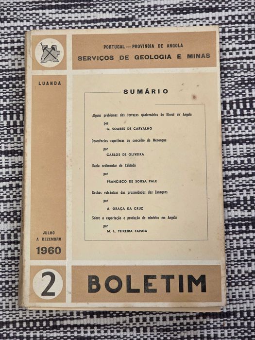 Conjunto de onze livros da Província Ultramarina de Angola