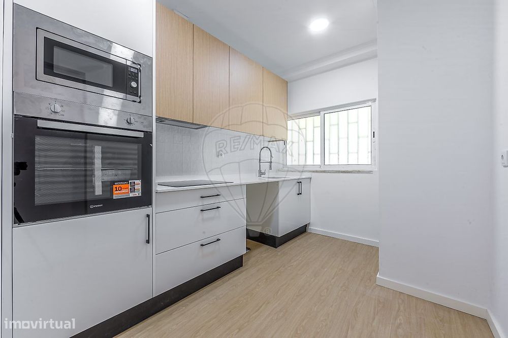 One-bedroom apartment for sale