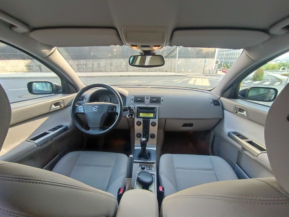 VOLVO S40 1.6d 110cv de 2006 nacional , iuc barato histórico completo